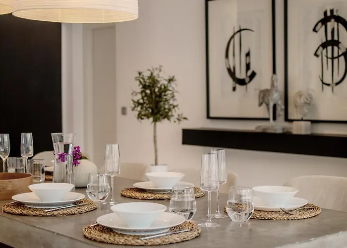 别墅 La Sala Puerto Banus 马尔韦利亚