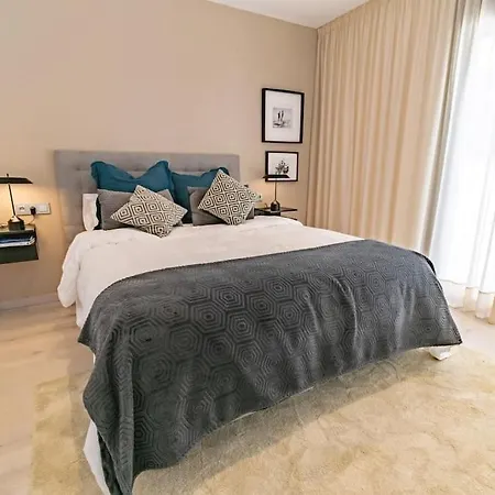 La Sala Puerto Banus Villa Marbella